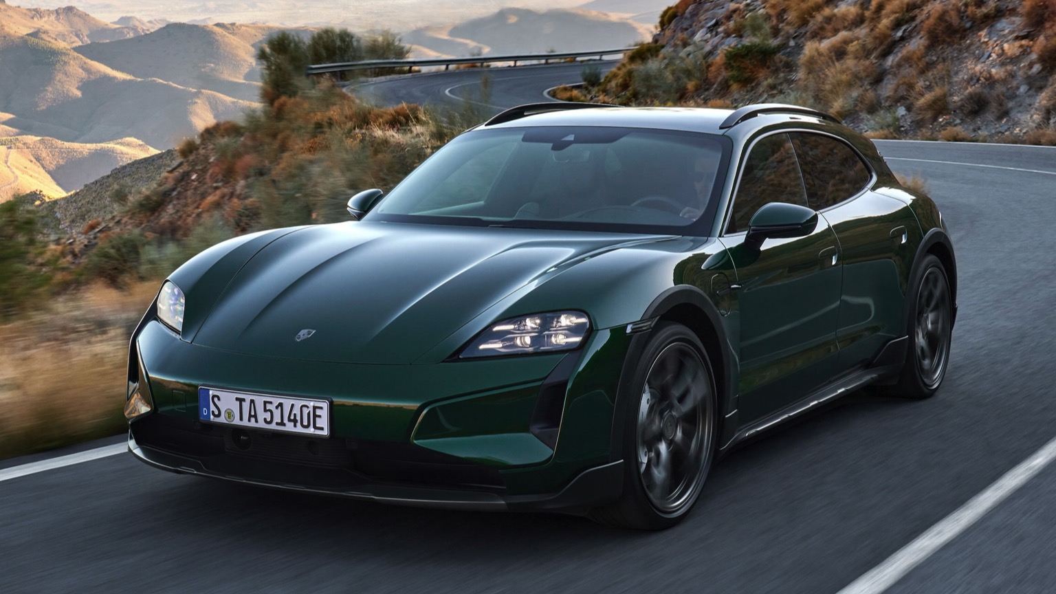 Taycan Cross Turismo